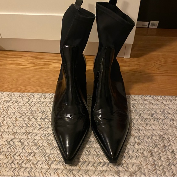Black Glossy Boots - Picture 2 of 5